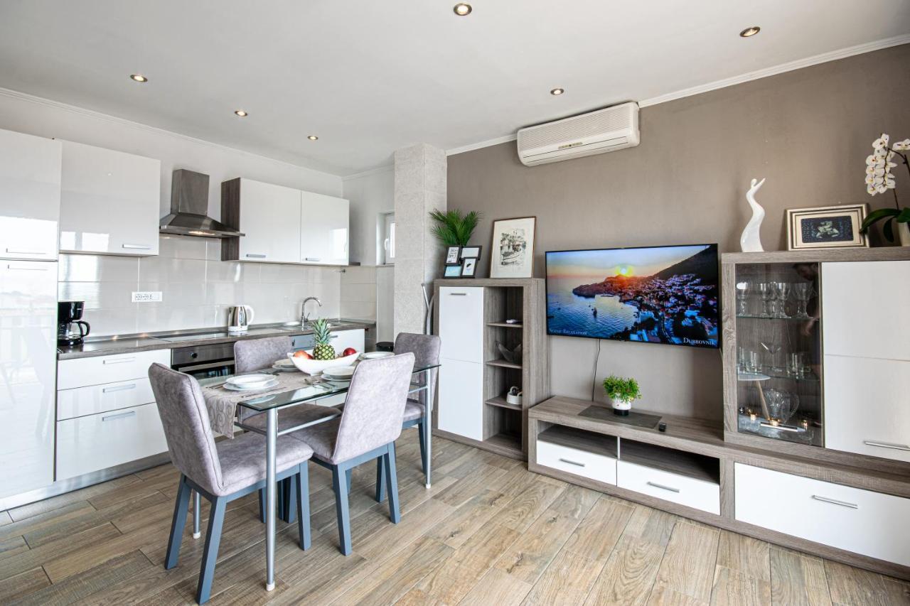 Apartments Villa Luce Makarska Exteriör bild
