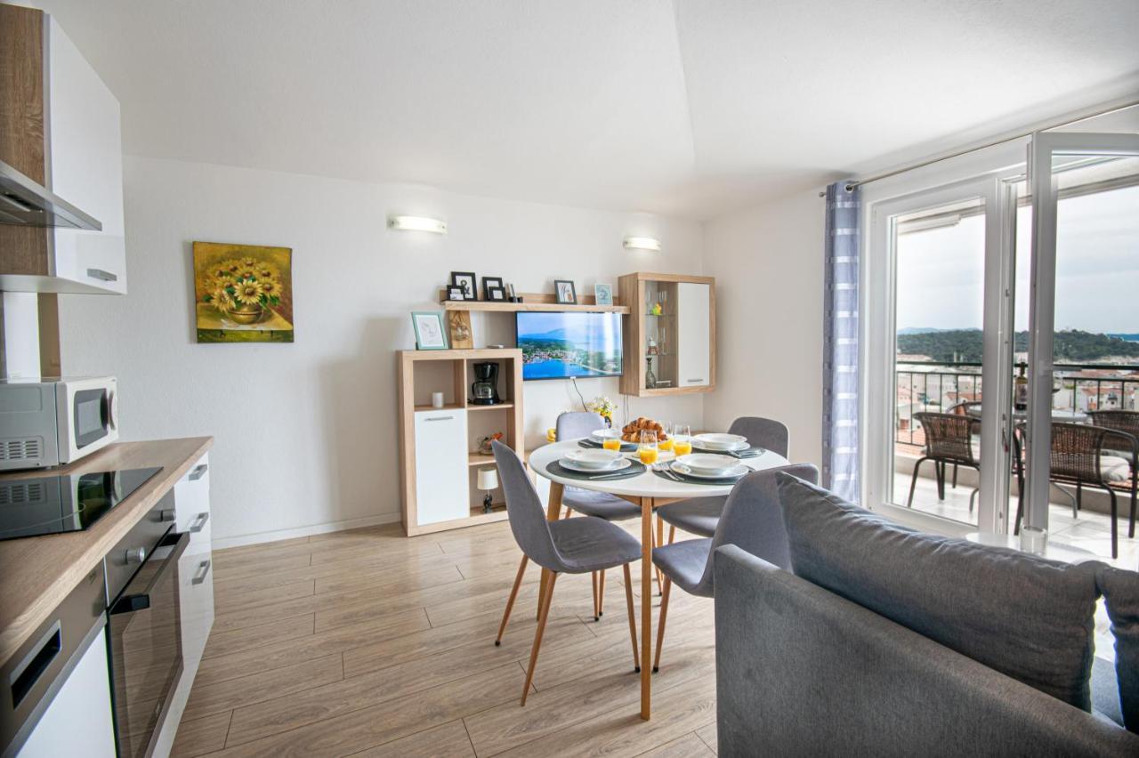 Apartments Villa Luce Makarska Exteriör bild